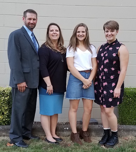 Perdue Family 2_Outsdie Perdue Family 2_Outsdie