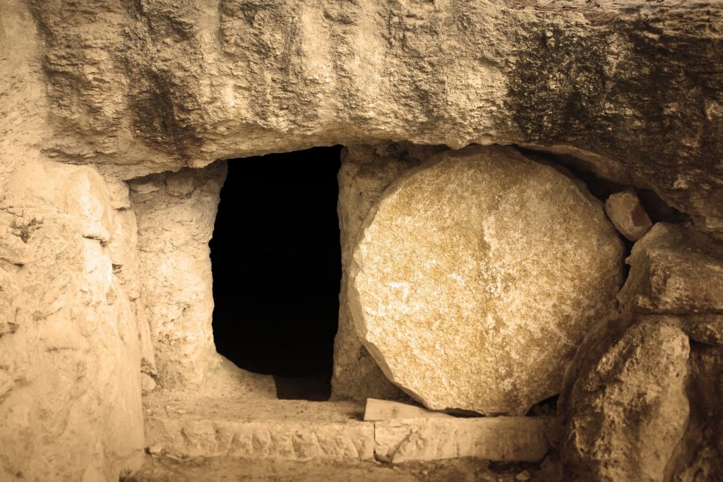 resurrection-3268102_1920